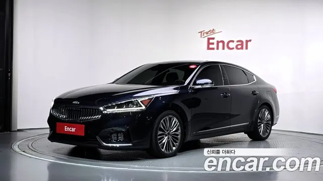 Kia K7 2017 — photo 1