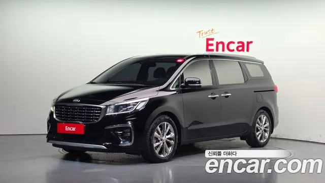 Kia Canival 2019 — photo 1