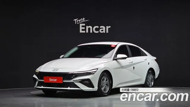 Hyundai AVANTE 2024 — photo 1