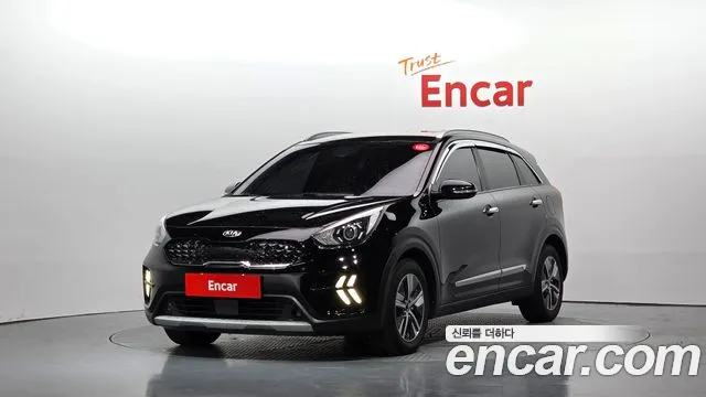 Kia Niro 2020 — photo 1