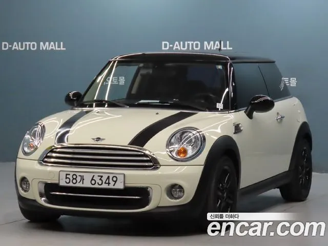 Mini Cooper 2013 — photo 1