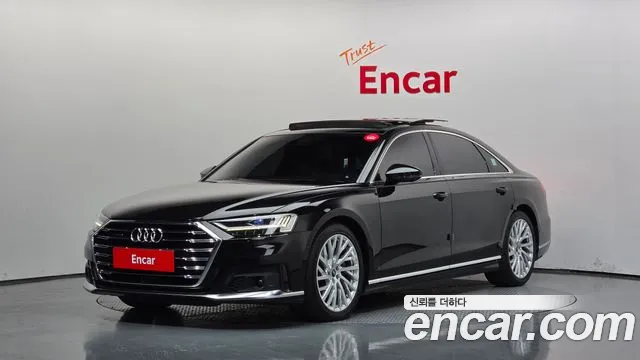Audi A8 2021 — photo 1