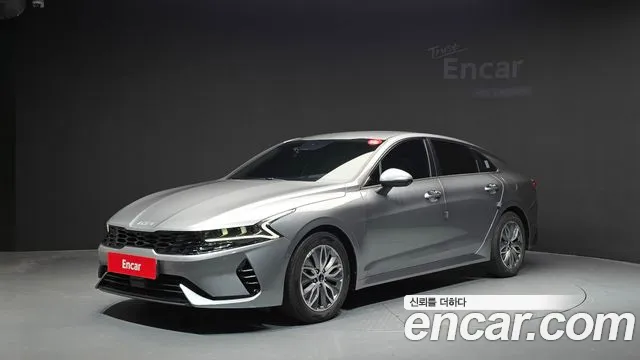 Kia K5 2022 — photo 1