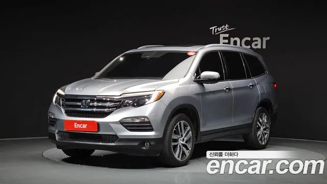 Honda Pilot 2017 — photo 1