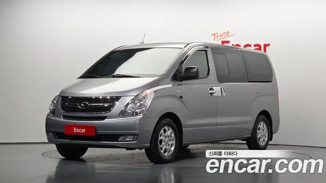 Hyundai Starex 2016 — photo 1