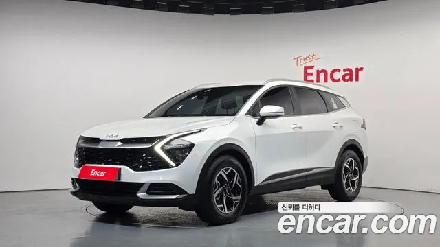 Kia Sportage 2022 — photo 1