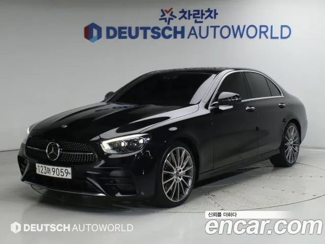 Mercedes-Benz E-Class 2021 — photo 1