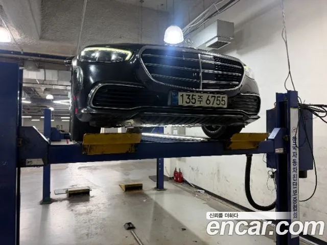 Mercedes-Benz S-Class 2021 — photo 1