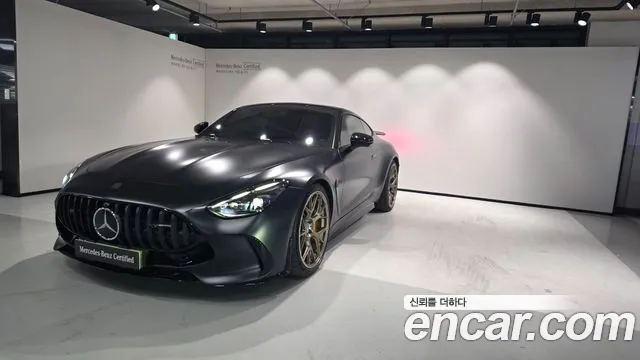 Mercedes-Benz AMG GT 2026 — photo 1