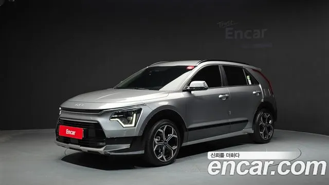 Kia Niro 2024 — photo 1