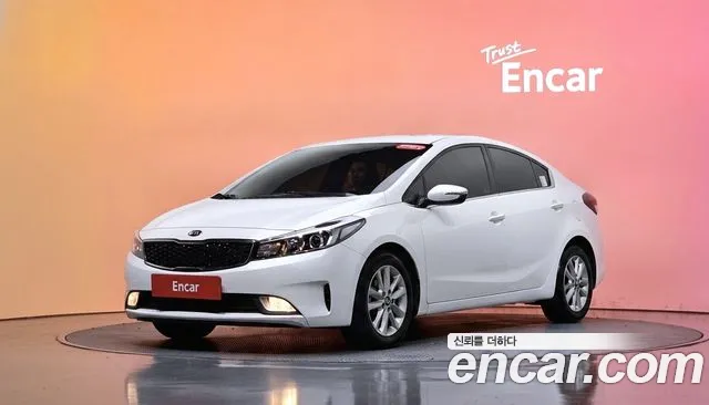 Kia K3 2016 — photo 1