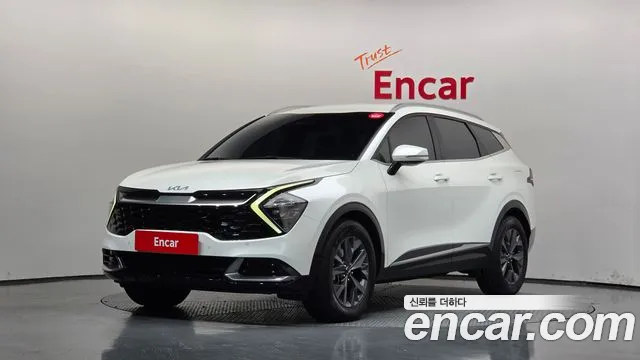 Kia Sportage 2023 — photo 1