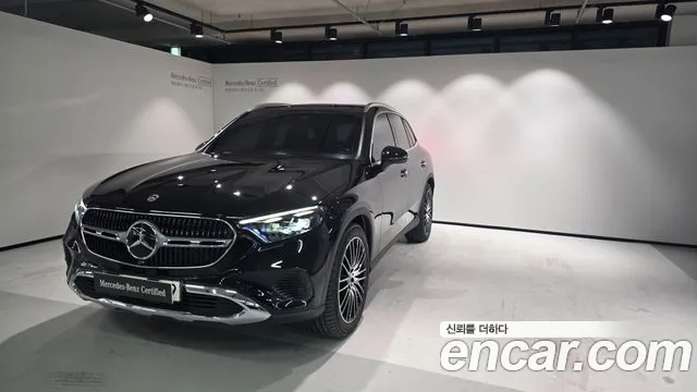 Mercedes-Benz GLC-Class 2026 — photo 1