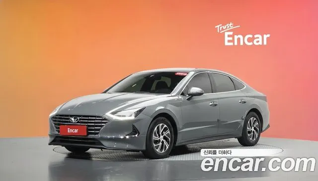 Hyundai Sonata 2022 — photo 1