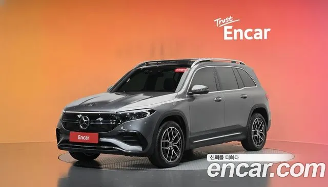Mercedes-Benz EQB 2023 — photo 1