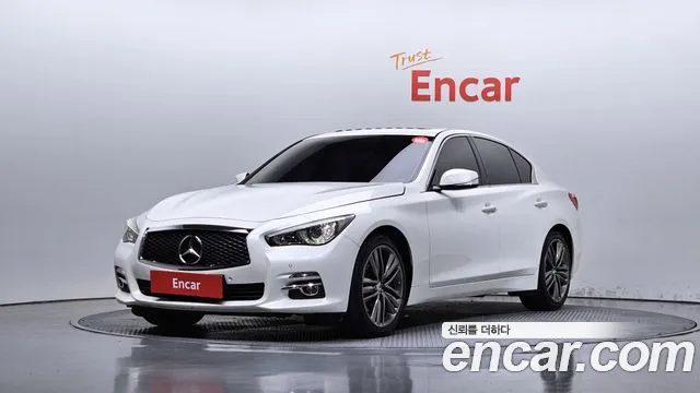 Infiniti Q50 2016 — photo 1