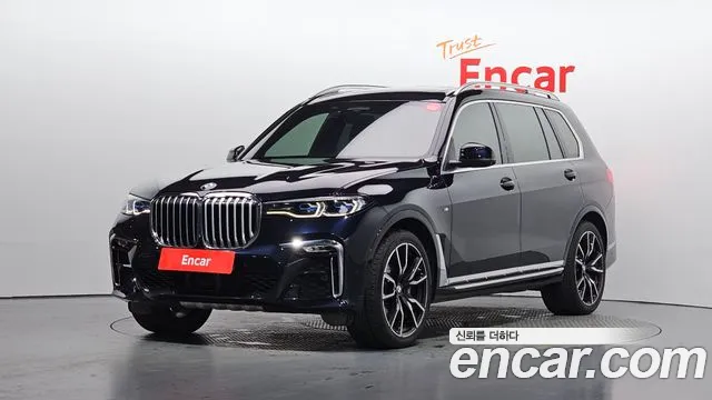 BMW X7 2022 — photo 1