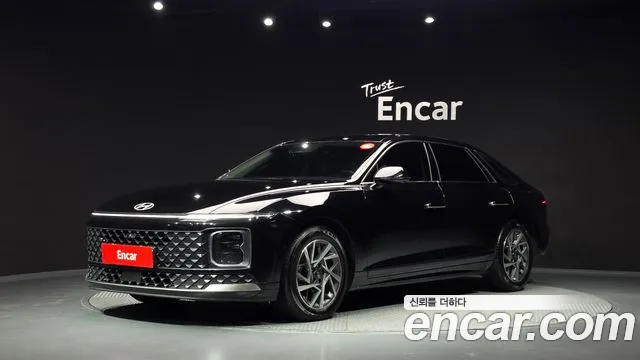 Hyundai Grandeur 2023 — photo 1