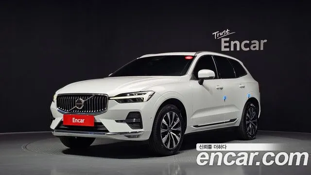 Volvo XC60 2024 — photo 1
