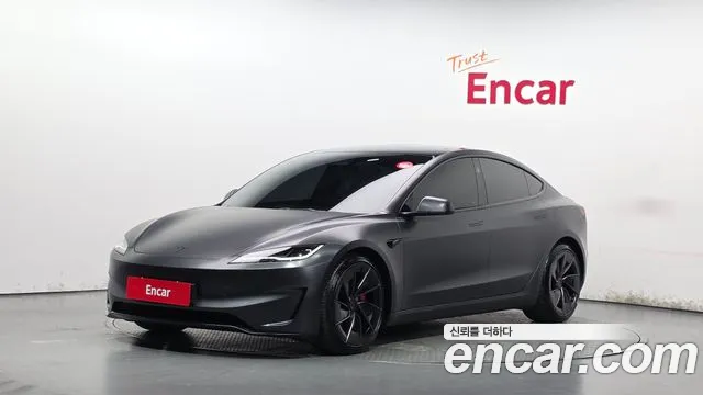 Tesla Model 3 2024 — photo 1