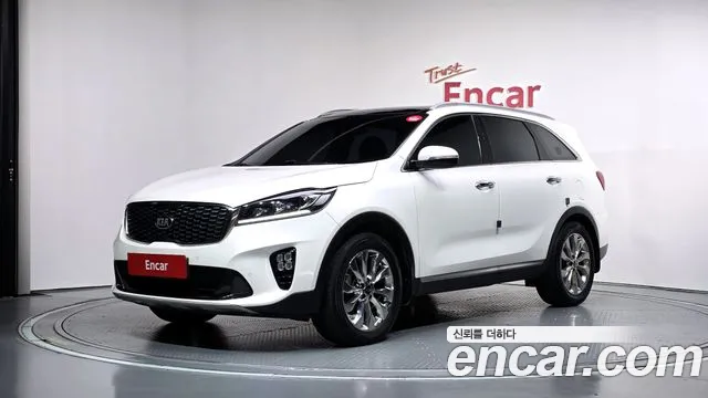 Kia Sorento 2018 — photo 1