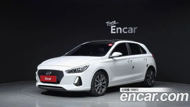 Hyundai i30 2017 — photo 1