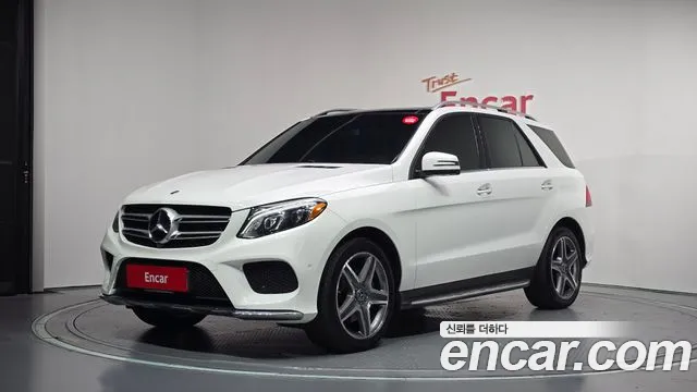 Mercedes-Benz GLE-Class 2018 — photo 1
