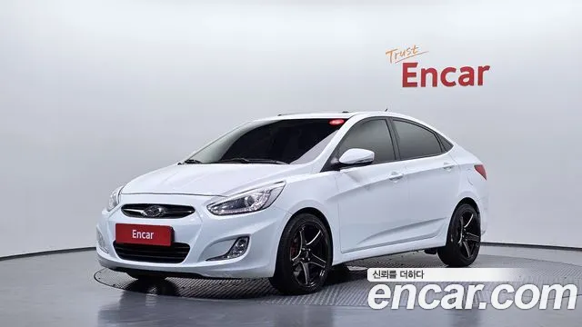 Hyundai Accent 2015 — photo 1
