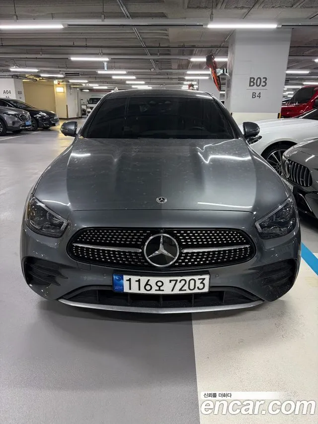 Mercedes-Benz E-Class 2023 — photo 1