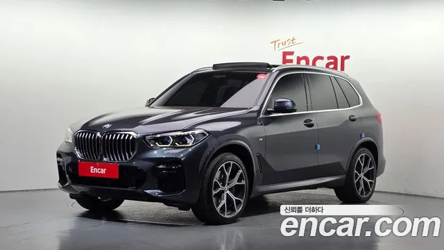 BMW X5 2022 — photo 1