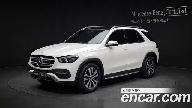 Mercedes-Benz GLE-Class 2026 — photo 1