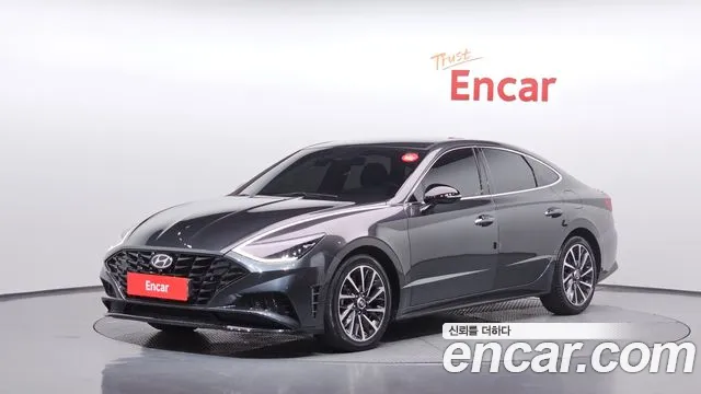 Hyundai Sonata 2022 — photo 1