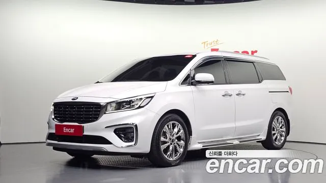 Kia Canival 2019 — photo 1