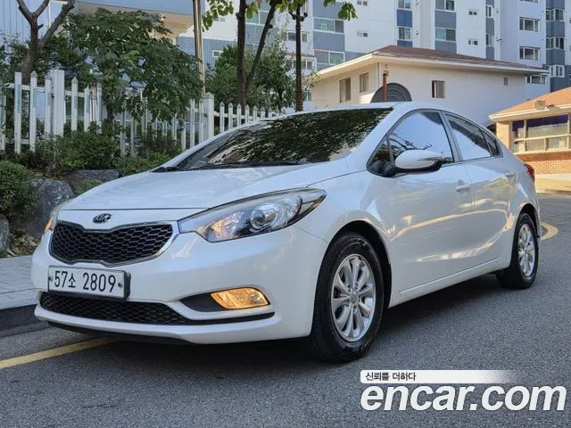 Kia K3 2015 — photo 1
