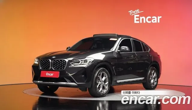BMW X4 2022 — photo 1