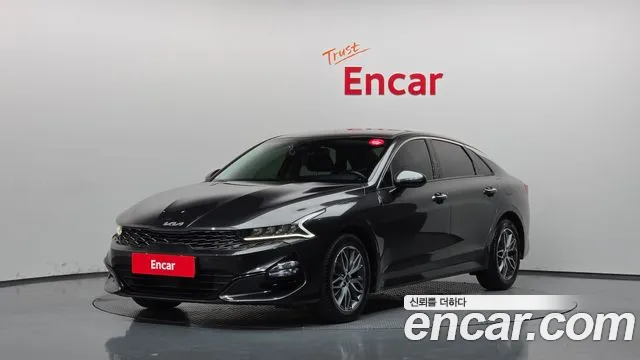 Kia K5 2023 — photo 1