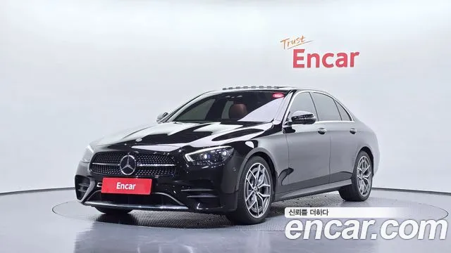 Mercedes-Benz E-Class 2021 — photo 1