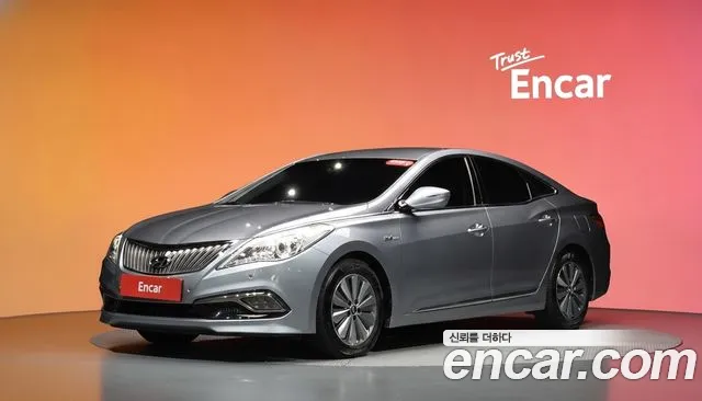 Hyundai Grandeur 2017 — photo 1