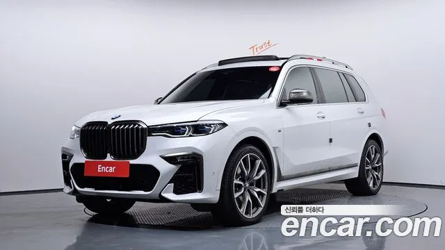 BMW X7 2021 — photo 1