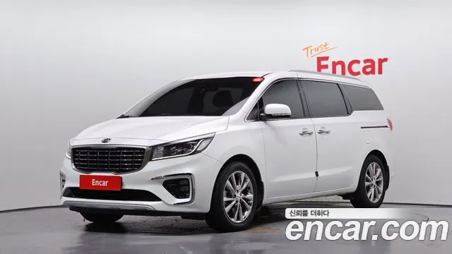 Kia Canival 2020 — photo 1