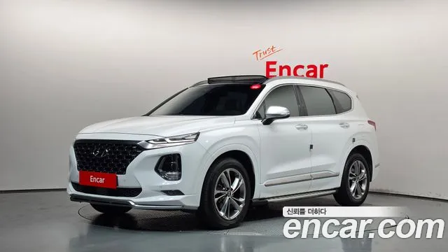 Hyundai Santafe 2019 — photo 1