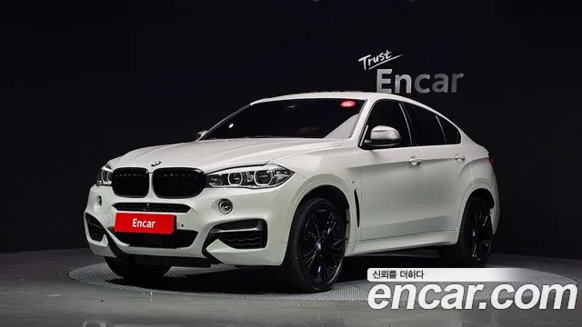 BMW X6 2018 — photo 1