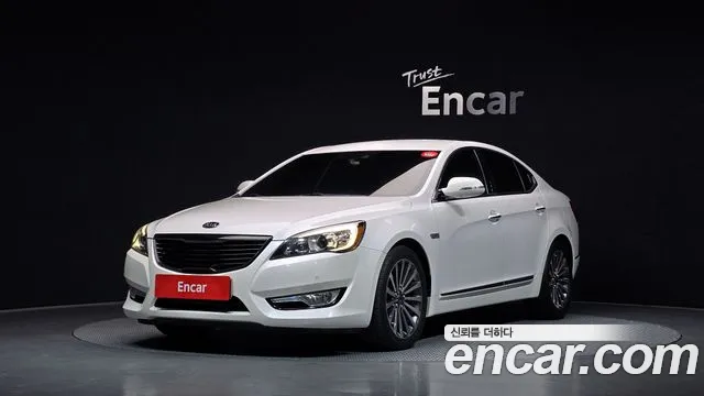 Kia K7 2010 — photo 1