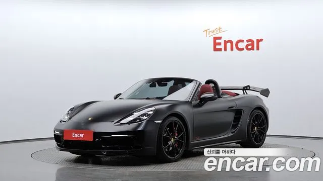 Porsche 718 2018 — photo 1