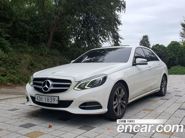 Mercedes-Benz E-Class 2014 — photo 1