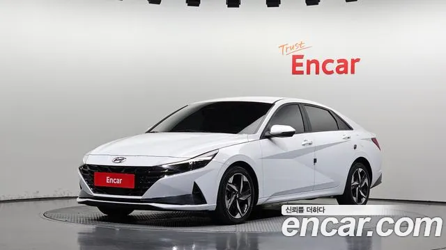 Hyundai AVANTE 2021 — photo 1