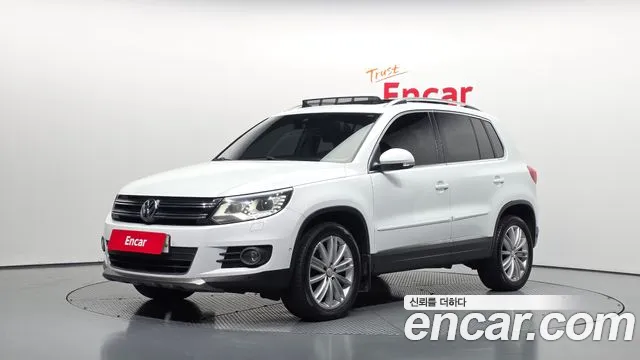 Volkswagen Tiguan 2016 — photo 1