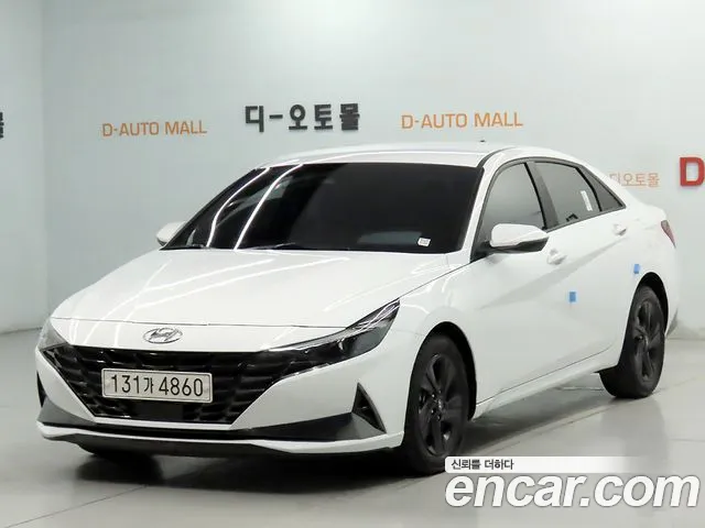 Hyundai AVANTE 2023 — photo 1