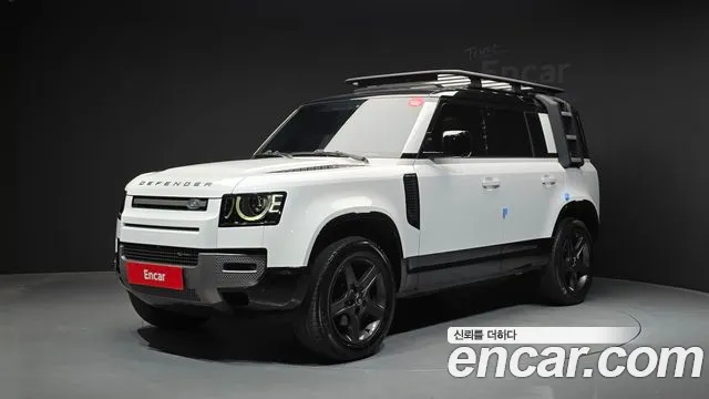 Land Rover Defender 2022 — photo 1