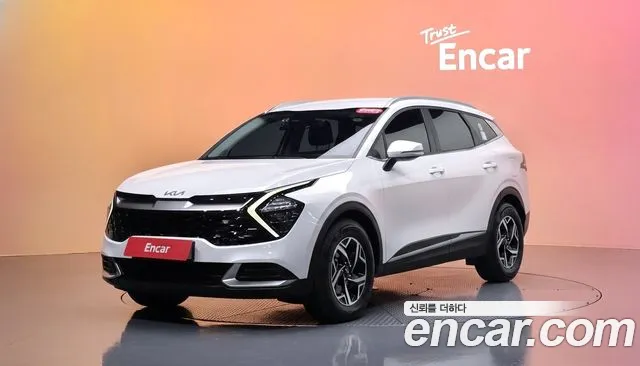Kia Sportage 2023 — photo 1